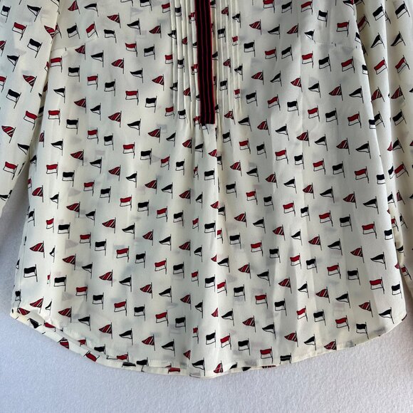 Talbots Shirt Womens Size 6 Petite Small Cream Nautical Coastal Blouse Travel - Picture 5 of 13